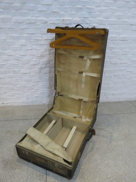 Lote: 149 - Lote: 149 - Baúl de viaje