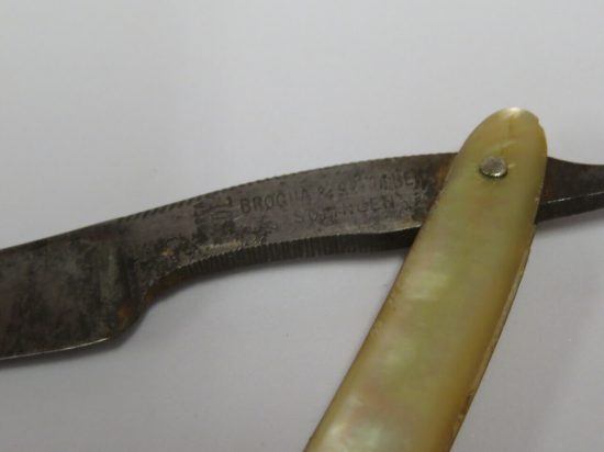 Lote: 53 - Lote: 53 - Navaja de barbero