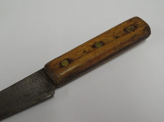 Lote: 80 - Lote: 80 - Cuchillo
