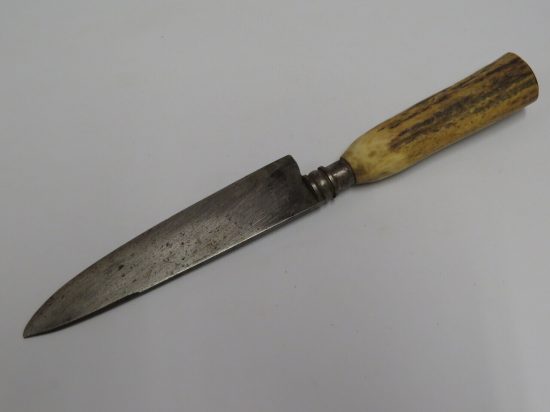 Lote: 76 - Lote: 76 - Cuchillo verijero