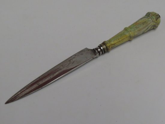 Lote: 75 - Lote: 75 - Cuchillo verijero