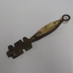 Lote: 96 - Lote: 96 - Llave de alambrar