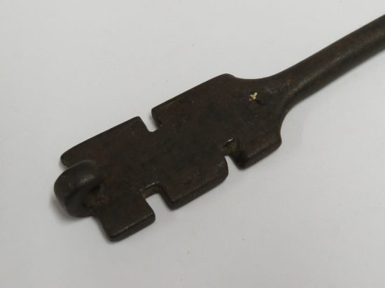 Lote: 98 - Lote: 98 - Llave de alambrar