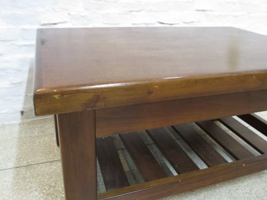 Lote: 153 - Lote: 153 - Mesa de sala
