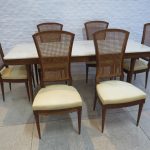 Lote: 188 - Lote: 188 - Comedor con mesada marmol