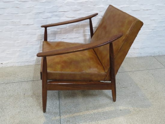 Lote: 173 - Lote: 173 - Sillón americano