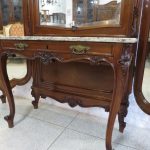 Lote: 190 - Lote: 190 - Vestidor estilo Luis XV