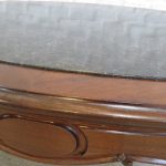 Lote: 156 - Lote: 156 - Mesa de sala Victoriana