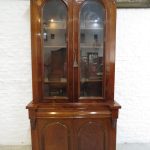 Lote: 193 - Lote: 193 - Bueble biblioteca