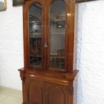 Lote: 193 - Lote: 193 - Bueble biblioteca