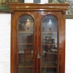 Lote: 193 - Lote: 193 - Bueble biblioteca