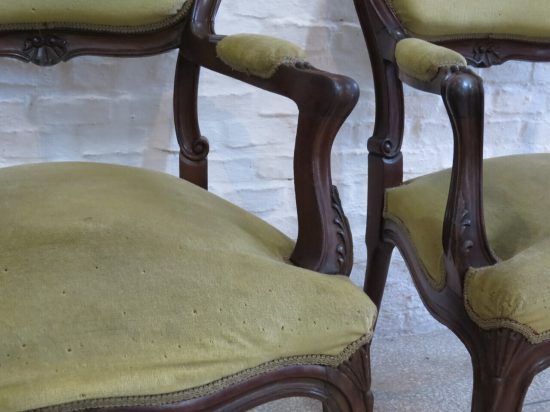 Lote: 179 - Lote: 179 - Juego de sala Luis XV