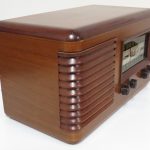 Lote: 112 - Lote: 112 - Radio a lámpara antigua