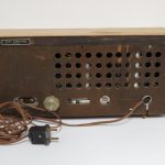 Lote: 117 - Lote: 117 - Radio a lámpara antigua