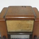 Lote: 119 - Lote: 119 - Radio a lámpara antigua