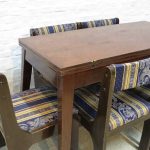 Lote: 144 - Lote: 144 - Mesa libro con 6 sillas