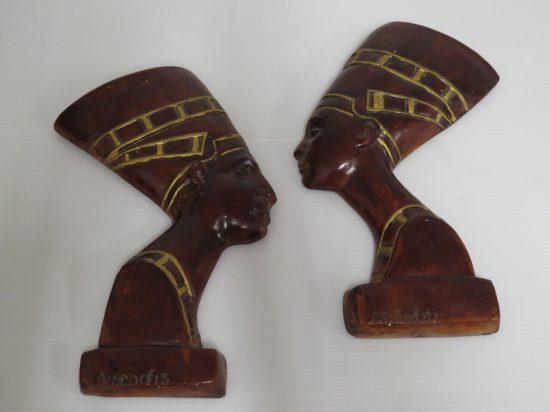 Lote: 27 - Lote: 27 - Figuras en cerámica de colgar