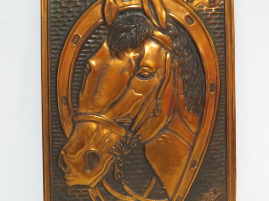 Lote: 32 - Lote: 32 - Cuadro repujado en bronce