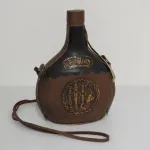 Lote: 17 - Lote: 17 - Botella forrada