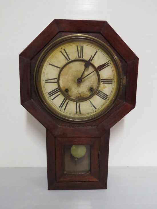 Lote: 103 - Lote: 103 - Reloj antiguo de pared