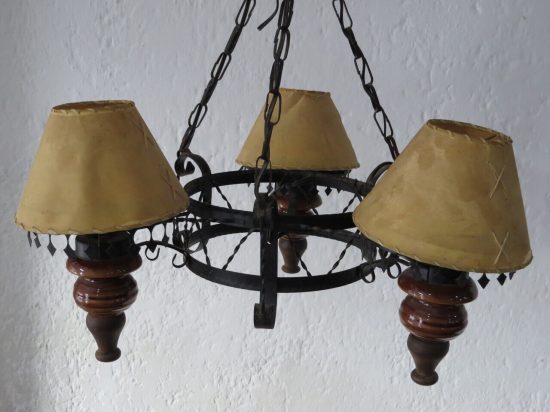 Lote: 81 - Lote: 81 - Artefacto de colgar