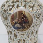 Lote: 11 - Lote: 11 - Jarrón en loza calado