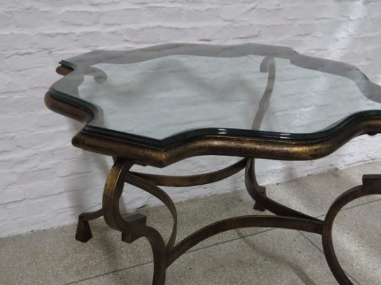 Lote: 43 - Lote: 43 - Mesa de sala de hierro forjado