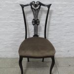 Lote: 56 - Lote: 56 - Silla estilo Danes