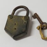 Lote: 19 - Lote: 19 - Candado antiguo
