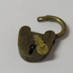 Lote: 17 - Lote: 17 - Candado antiguo