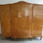 Lote: 80 - Lote: 80 - Ropero Frances