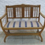 Lote: 66 - Lote: 66 - Sillón 2 cuerpos de roble
