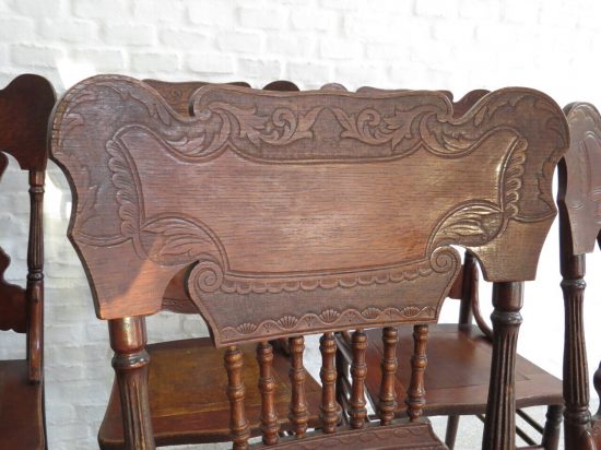 Lote: 97 - Lote: 97 - Comedor en roble
