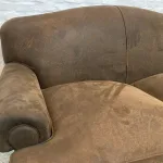 Lote: 70 - Lote: 70 - Sofá de 2 cuerpos