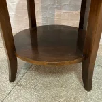 Lote: 46 - Lote: 46 - Mesa de sala en nogal