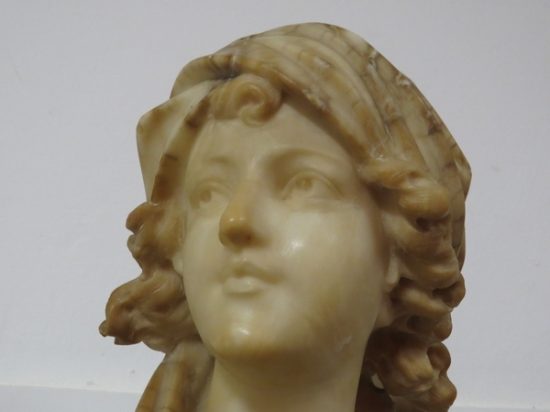 Lote: 34 - Lote: 34 - Busto en alabastro