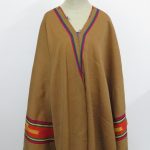 Lote: 204 - Lote: 204 - Poncho