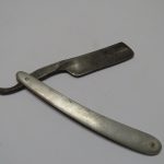 Lote: 93 - Lote: 93 - Navaja de barbero