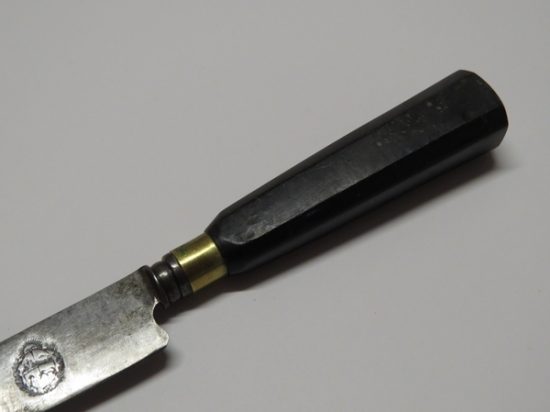 Lote: 121 - Lote: 121 - Cuchillo verijero