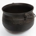 Lote: 203 - Lote: 203 - Olla de hierro