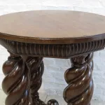 Lote: 51 - Lote: 51 - Mesa de sala estilo Jacobino