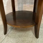 Lote: 48 - Lote: 48 - Mesa de sala en nogal