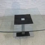 Lote: 47 - Lote: 47 - Mesa de sala
