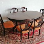 Lote: 127 - Lote: 127 - Juego de comedor estilo Ingles Sheraton