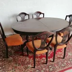 Lote: 127 - Lote: 127 - Juego de comedor estilo Ingles Sheraton
