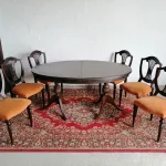 Lote: 127 - Lote: 127 - Juego de comedor estilo Ingles Sheraton