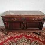 Lote: 142 - Lote: 142 - Mueble aparador estilo Ingles
