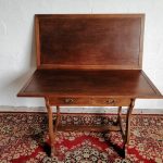 Lote: 35 - Lote: 35 - Mesa libro rustica