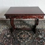 Lote: 64 - Lote: 64 - Mesa de sala Renacimiento