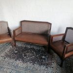 Lote: 60 - Lote: 60 - Juego de sala en roble